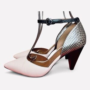 COACH Wynne D’orsay leather heels 🖤🤍🩶